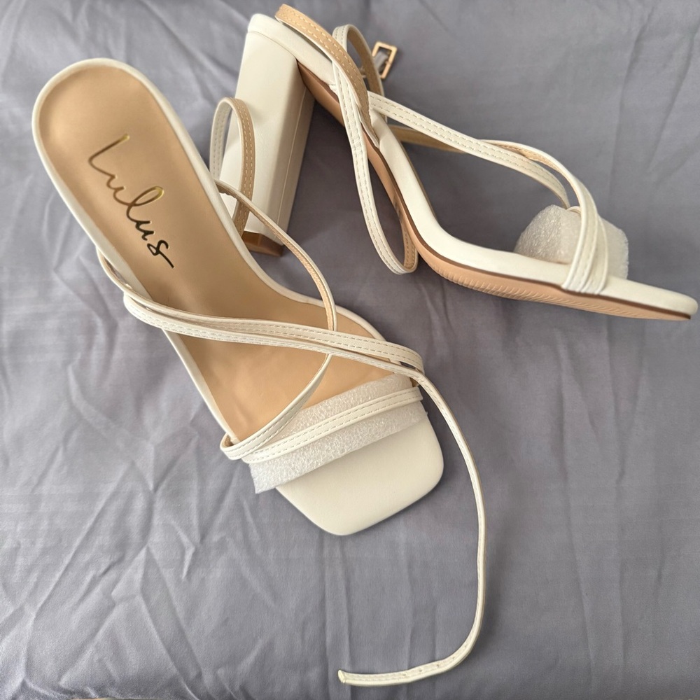 Lulu's White Elegant Heels